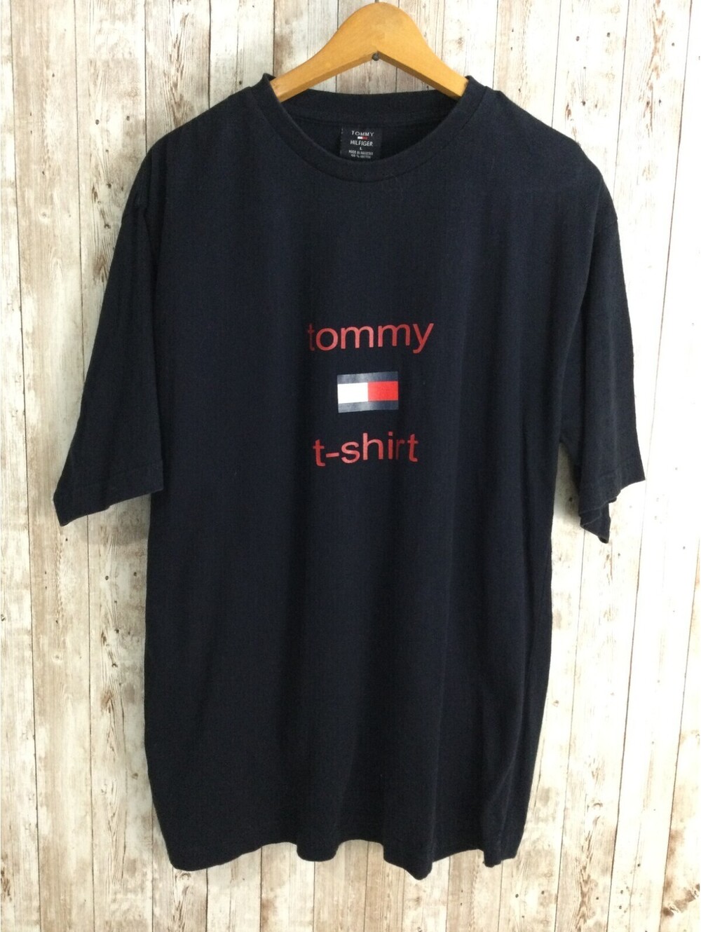 Tommy Hilfiger Navy Blue T Shirt Big Logo Vintage Size Large 100% Cotton
